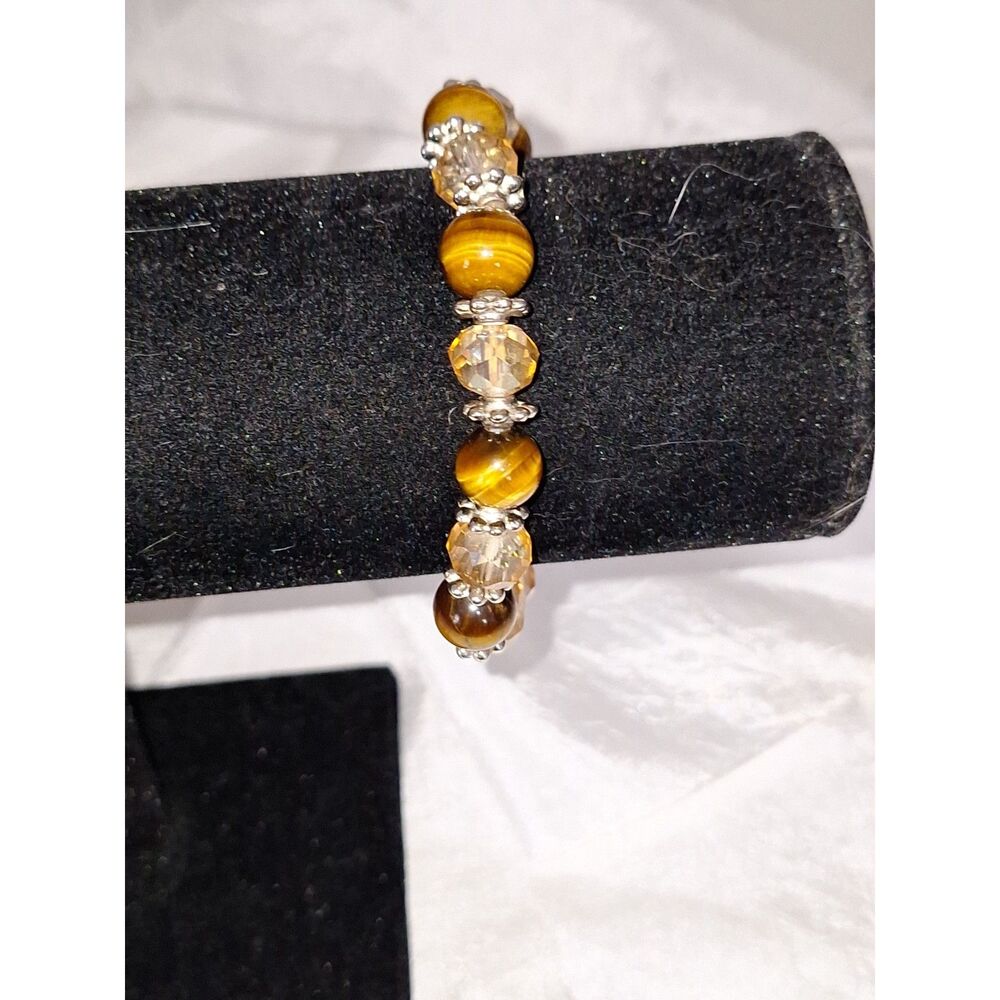 A Crystal and Tiger's Eye Stretchy Bracelet Quiet Luxury Elegant